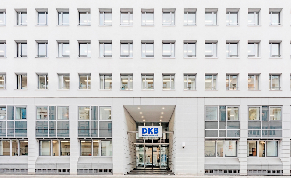 DKB startet Robo-Advisor – und  partnert mit gleich zwei Fintechs – FinanceFWD