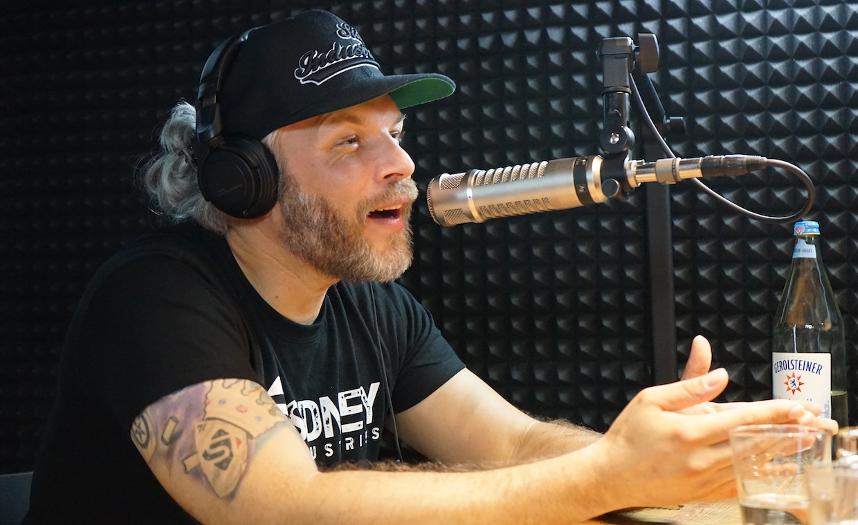 „Ich habe gedacht, ich bin voll der Broker“ – Auto-Unternehmer Sidney Hoffmann im MONEY MONEY-Podcast – FinanceFWD