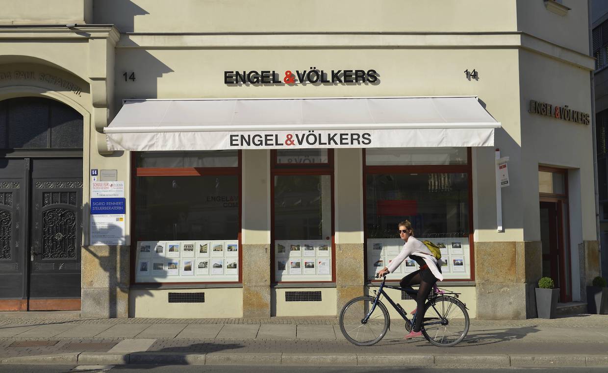Immobilienmakler Engel & Völkers steigt ins Bankgeschäft ein – FinanceFWD
