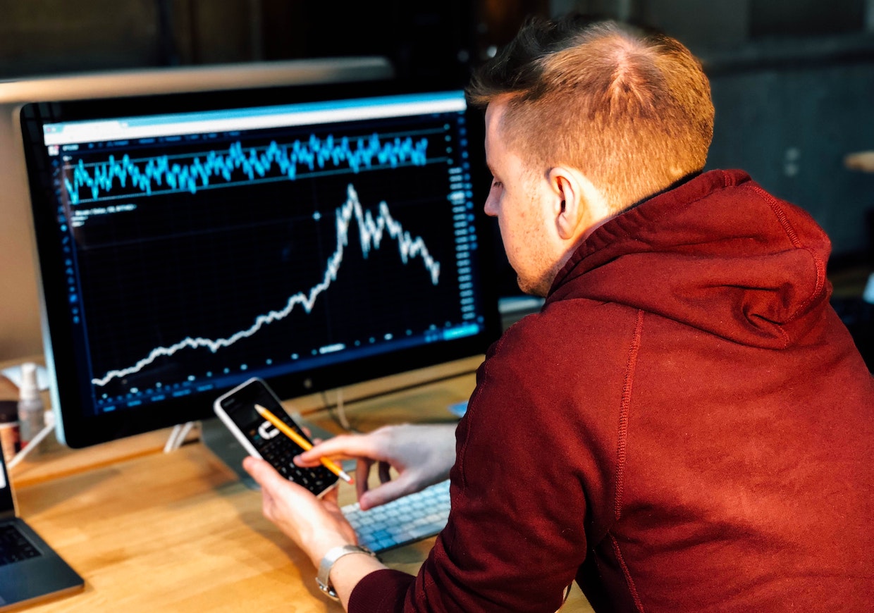 Neue Aktionärszahlen: Gehen Neobrokern die Kunden aus? – FinanceFWD