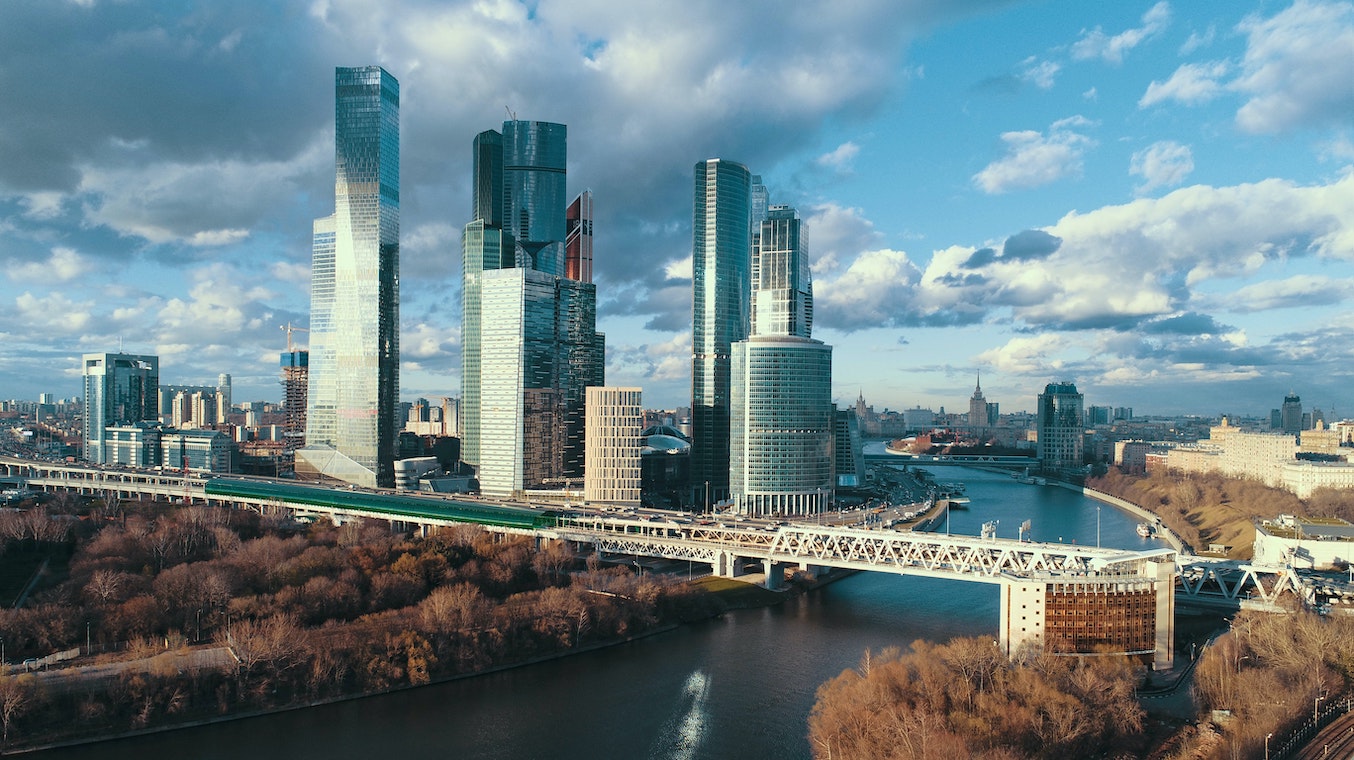 180.000 Kunden, 4 Milliarden Einlagen: Der Fall der Frankfurter VTB – FinanceFWD