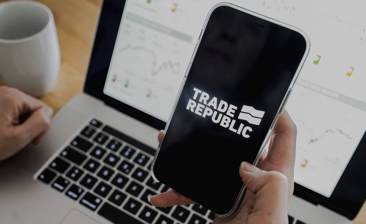 Fünf-Milliarden-Bewertung: Warum schließt Trade Republic gegenüber dem Rivalen Robinhood auf? – FinanceFWD