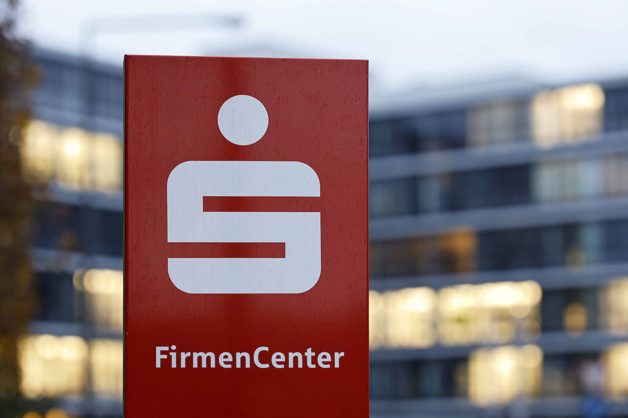Warum sich die Sparkassen mit dem Kauf der Schufa so schwertun – FinanceFWD