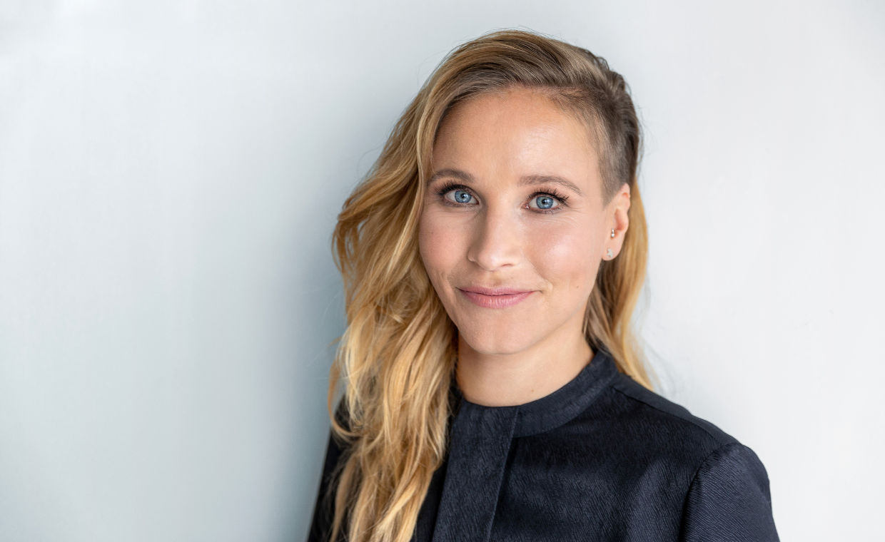 „Das Vollzeit-Arbeitsmodell wird für künftige Generationen nicht mehr funktionieren“ – Tandem-Vorständin Fränzi Kühne im Female-Finance-Podcast mit Janin Ullmann – FinanceFWD