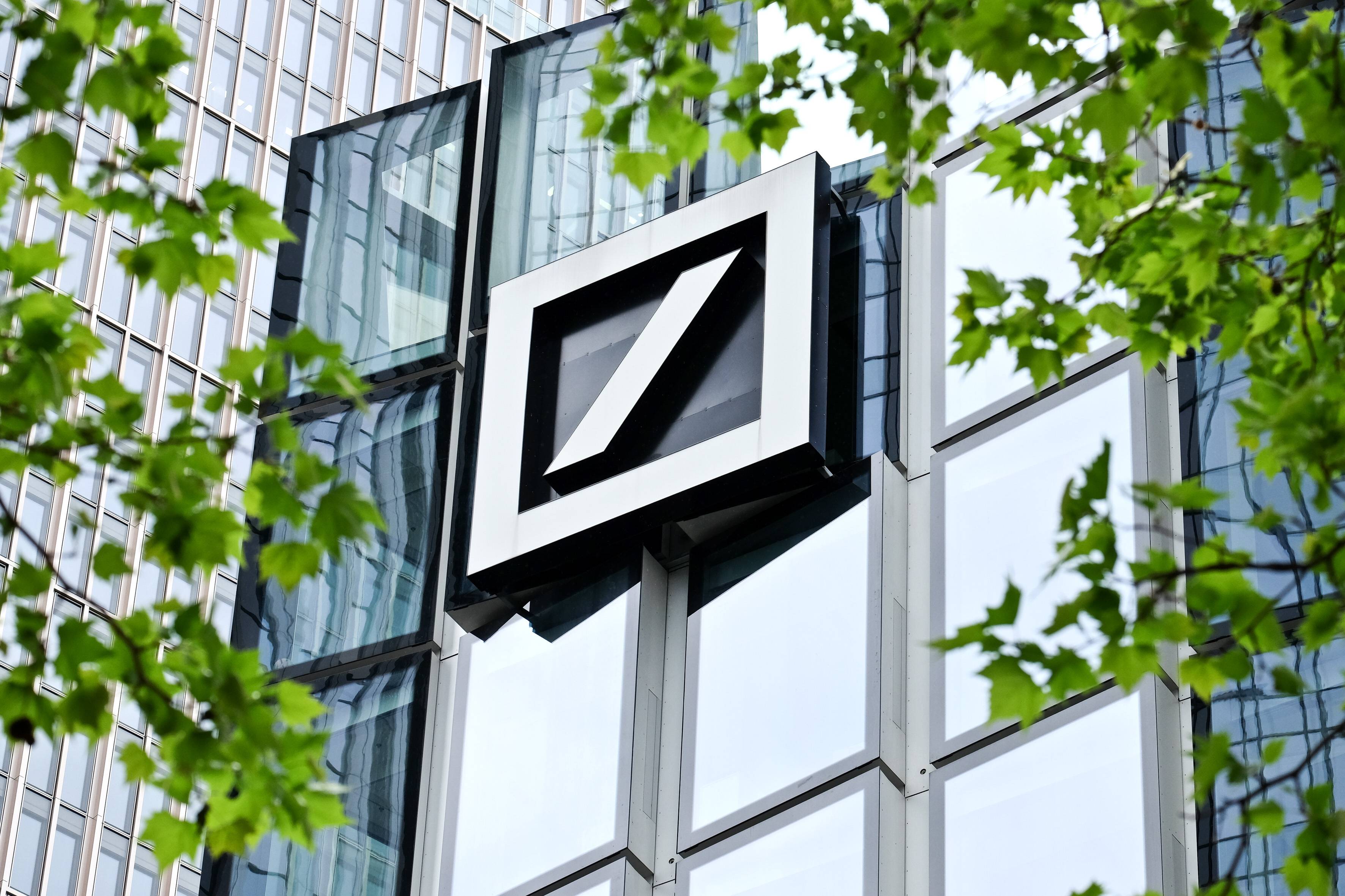 Deutsche-Bank-Tochter DWS verhandelt mit Krypto-Anbieter Tradias über Einstieg – FinanceFWD