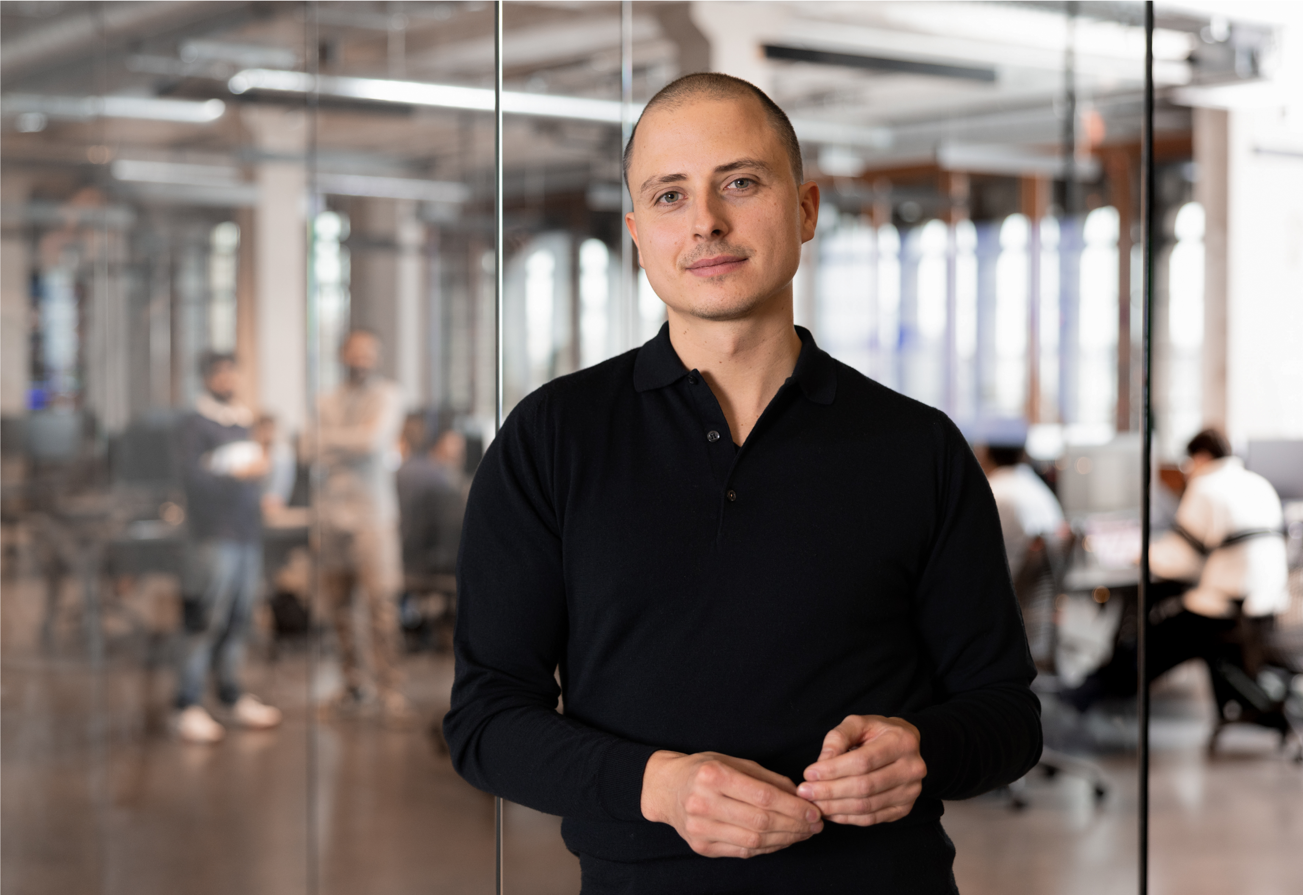 „Wir werden nicht zur Neobank“ – Trade-Republic-Gründer Christian Hecker im FinanceFWD-Podcast – FinanceFWD