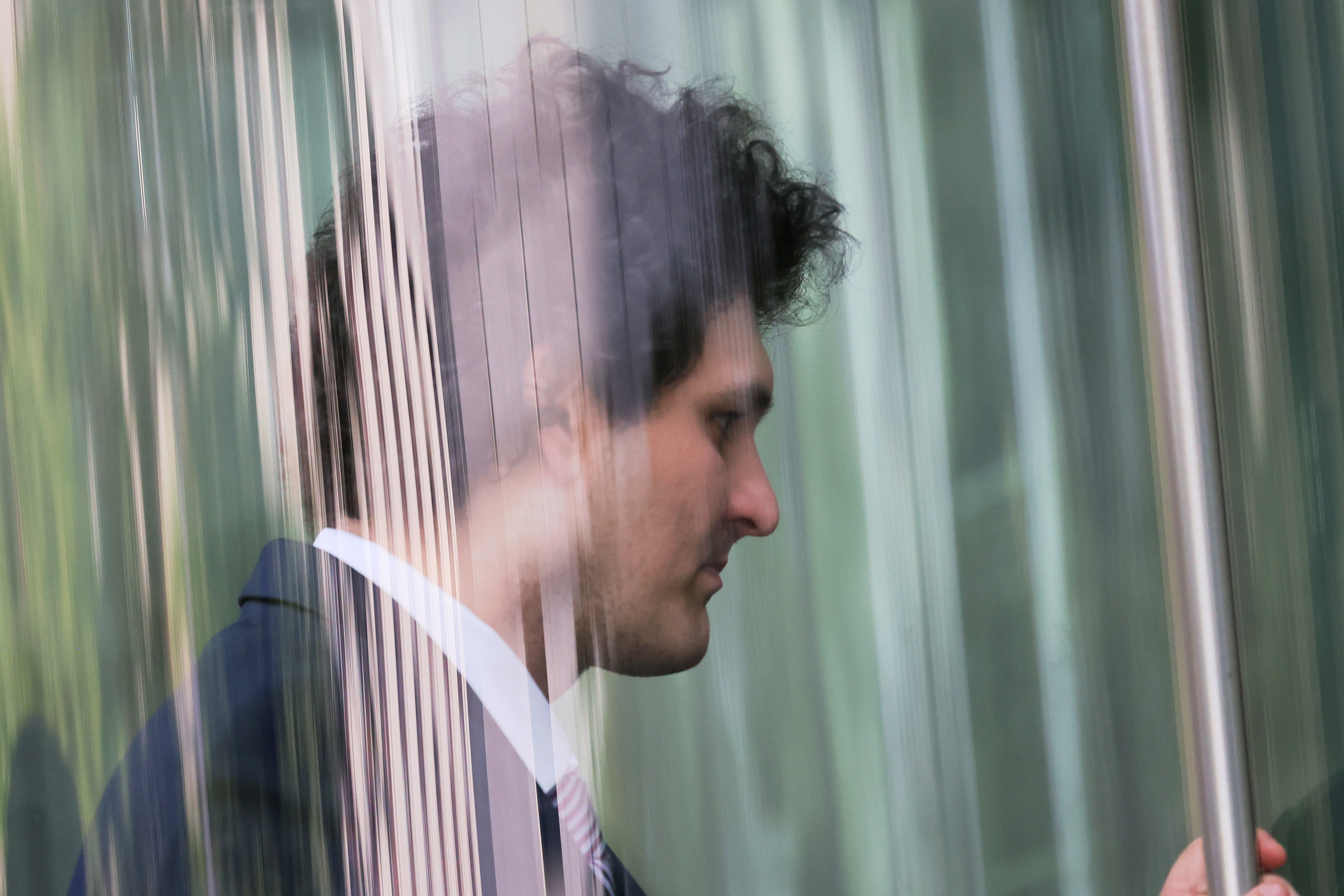 Sam Bankman-Fried: Das Krypto-Drama in fünf Akten – FinanceFWD