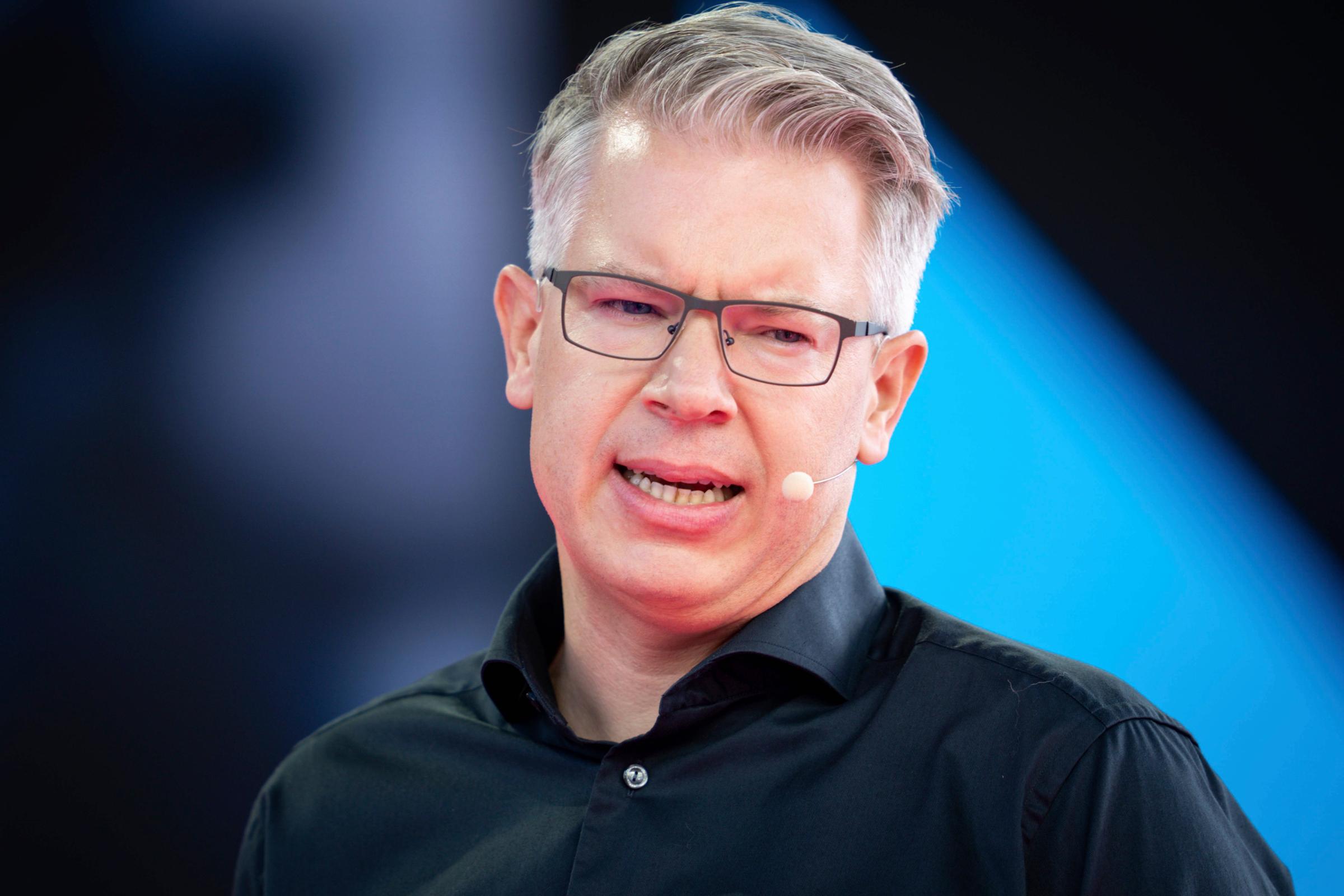 1000 Scam-Anzeigen mit Frank Thelen – FinanceFWD