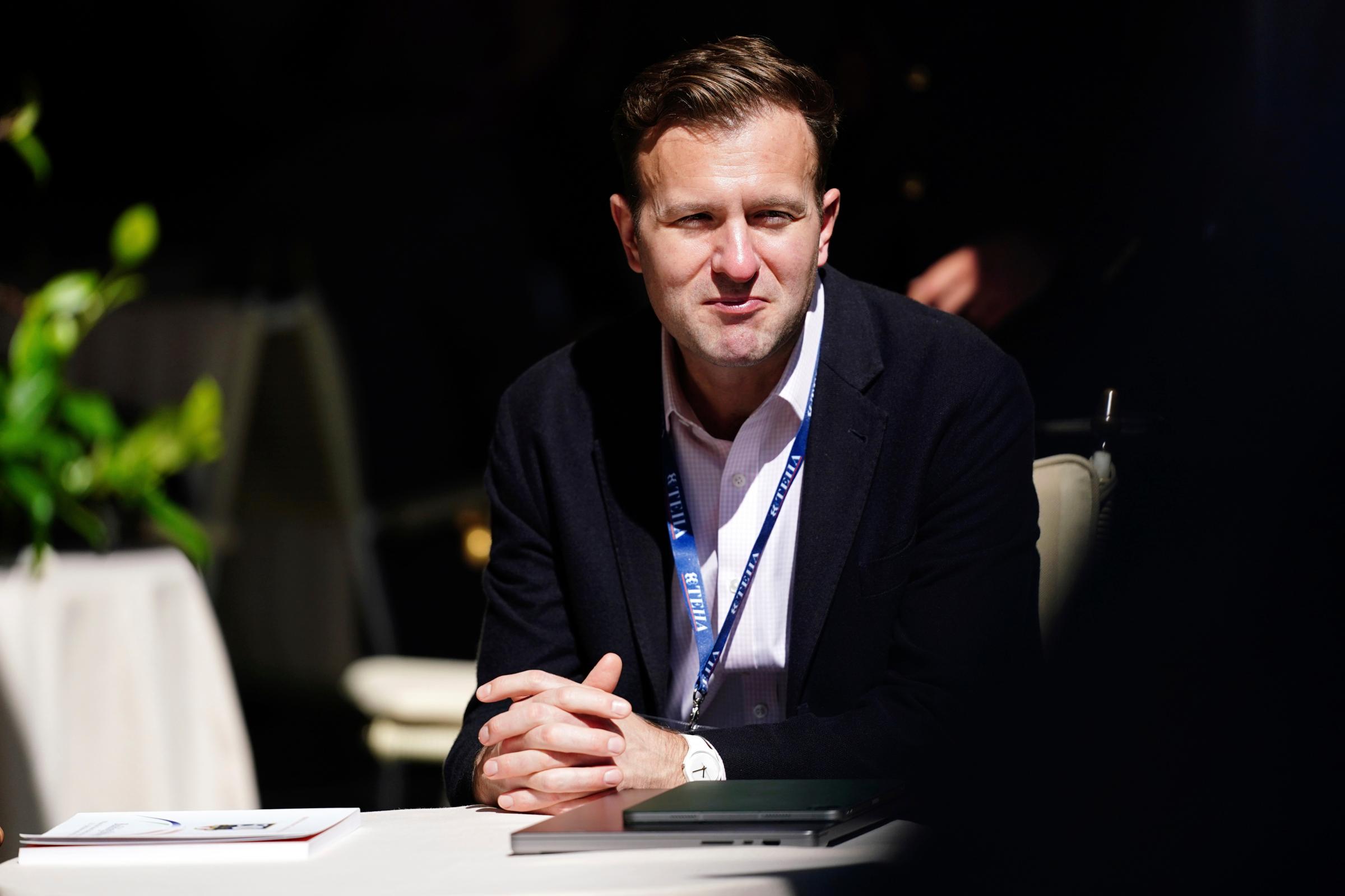 N26, Bitpanda, Burda – die brisante Epstein-Connection des Schatteninvestors – FinanceFWD