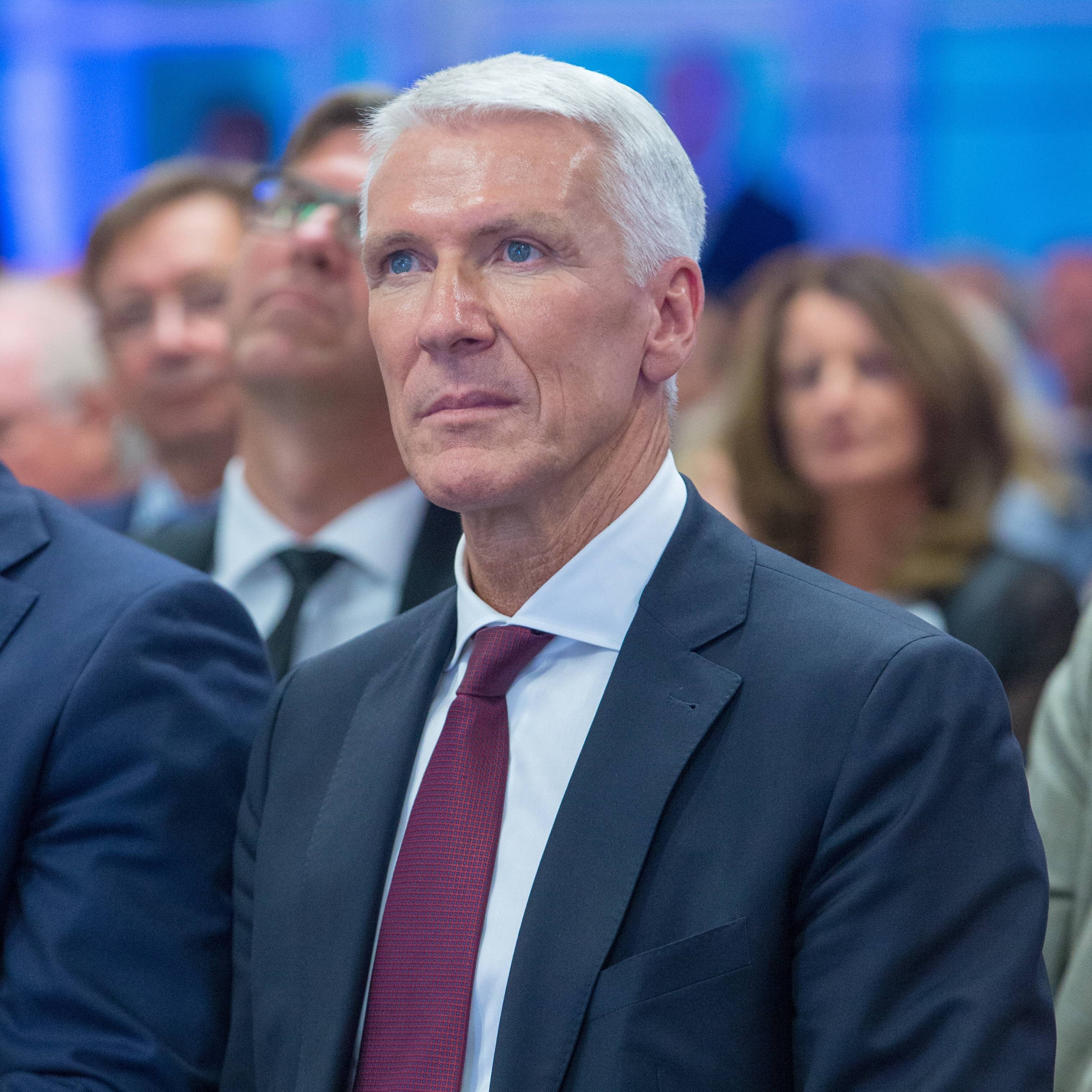 „Die Blockchain ist eine Sackgasse“ – G+D-CEO Ralf Wintergerst im FinanceFWD-Podcast – FinanceFWD