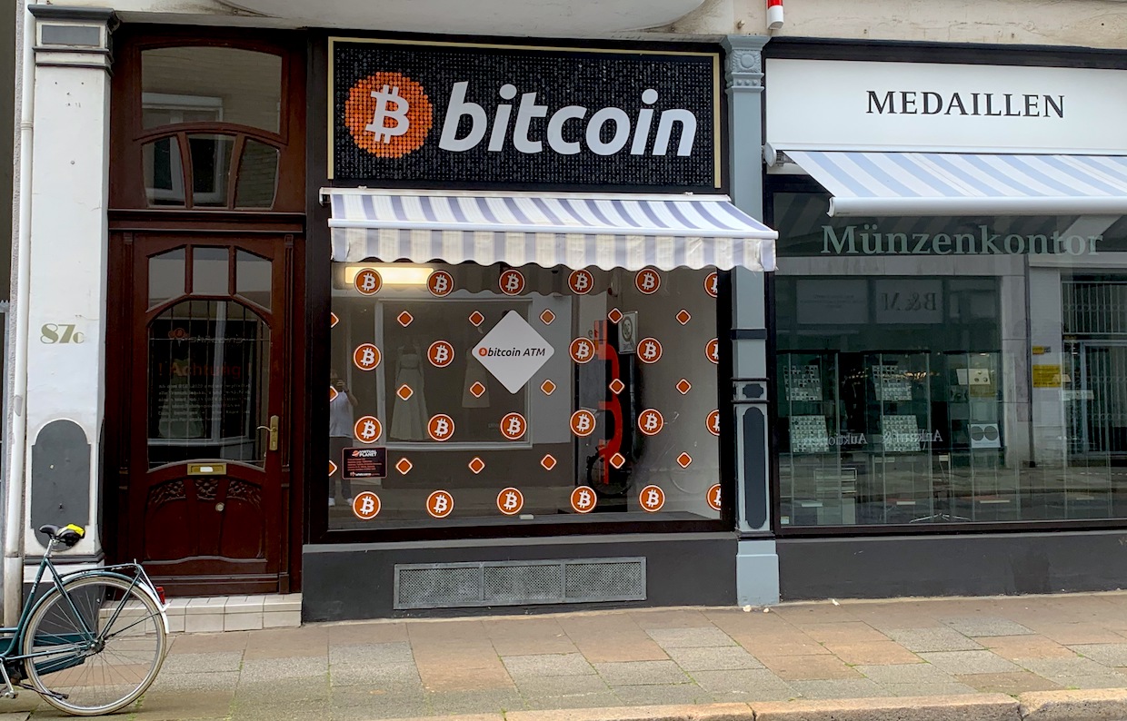 Bitcoin-ATMs in Deutschland: Wer verwendet eigentlich die Automaten? – FinanceFWD